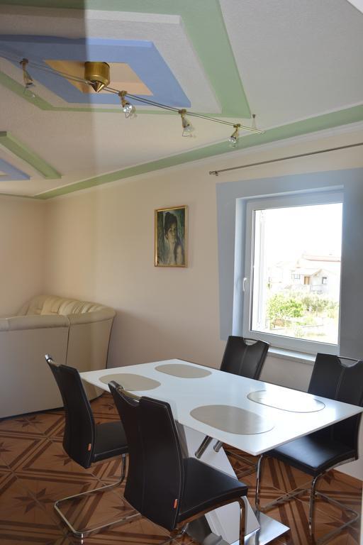 Apartments Petar & Anka Biograd Na Moru Bilik gambar