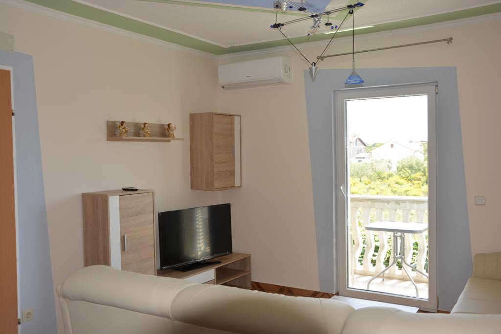 Apartments Petar & Anka Biograd Na Moru Luaran gambar