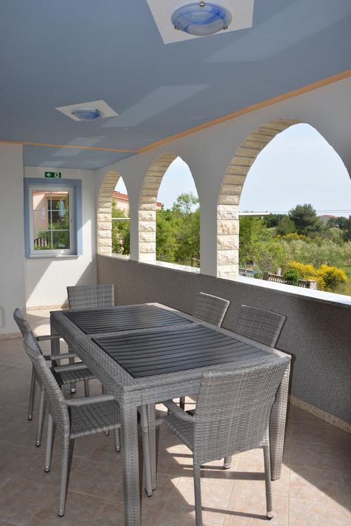 Apartments Petar & Anka Biograd Na Moru Luaran gambar